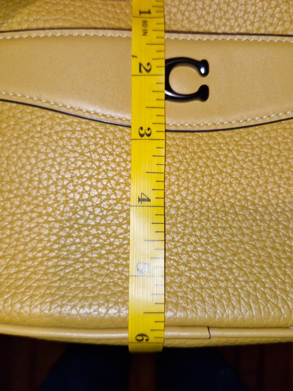almost new Coach camera bag - Picture 8 of 9
